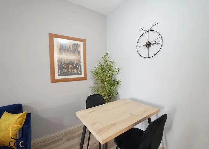 22°bs *pazari View * Tirana